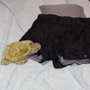 Danskin Now layered running shorts (M)